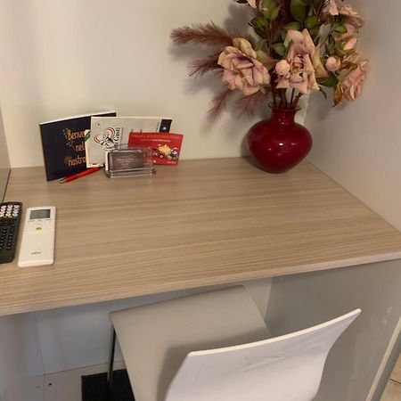 Отель Aria Di Casa Верона Экстерьер фото